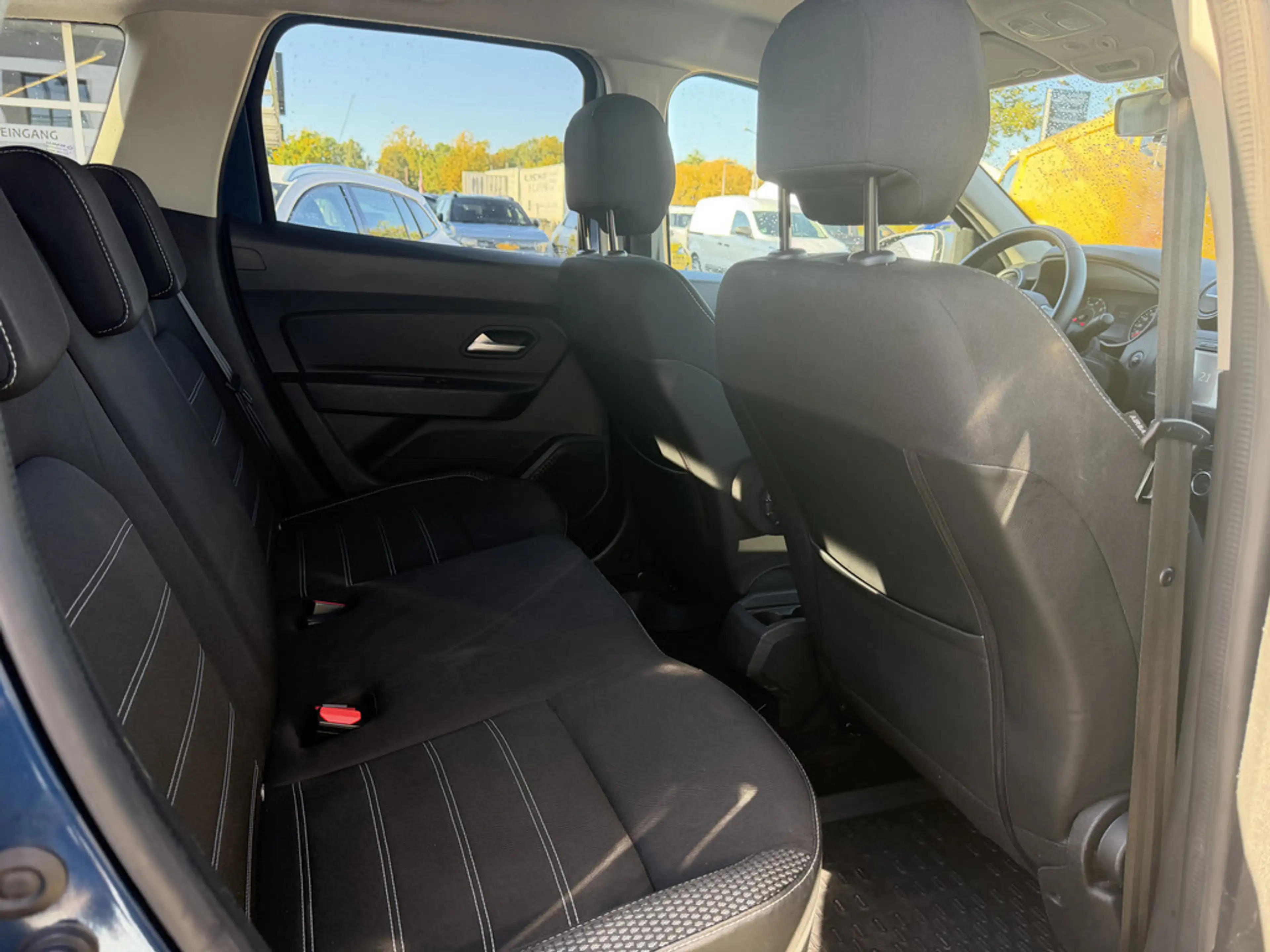 Dacia Duster II 1.5 Prestige 4WD Standheizung / AHK — photo 8