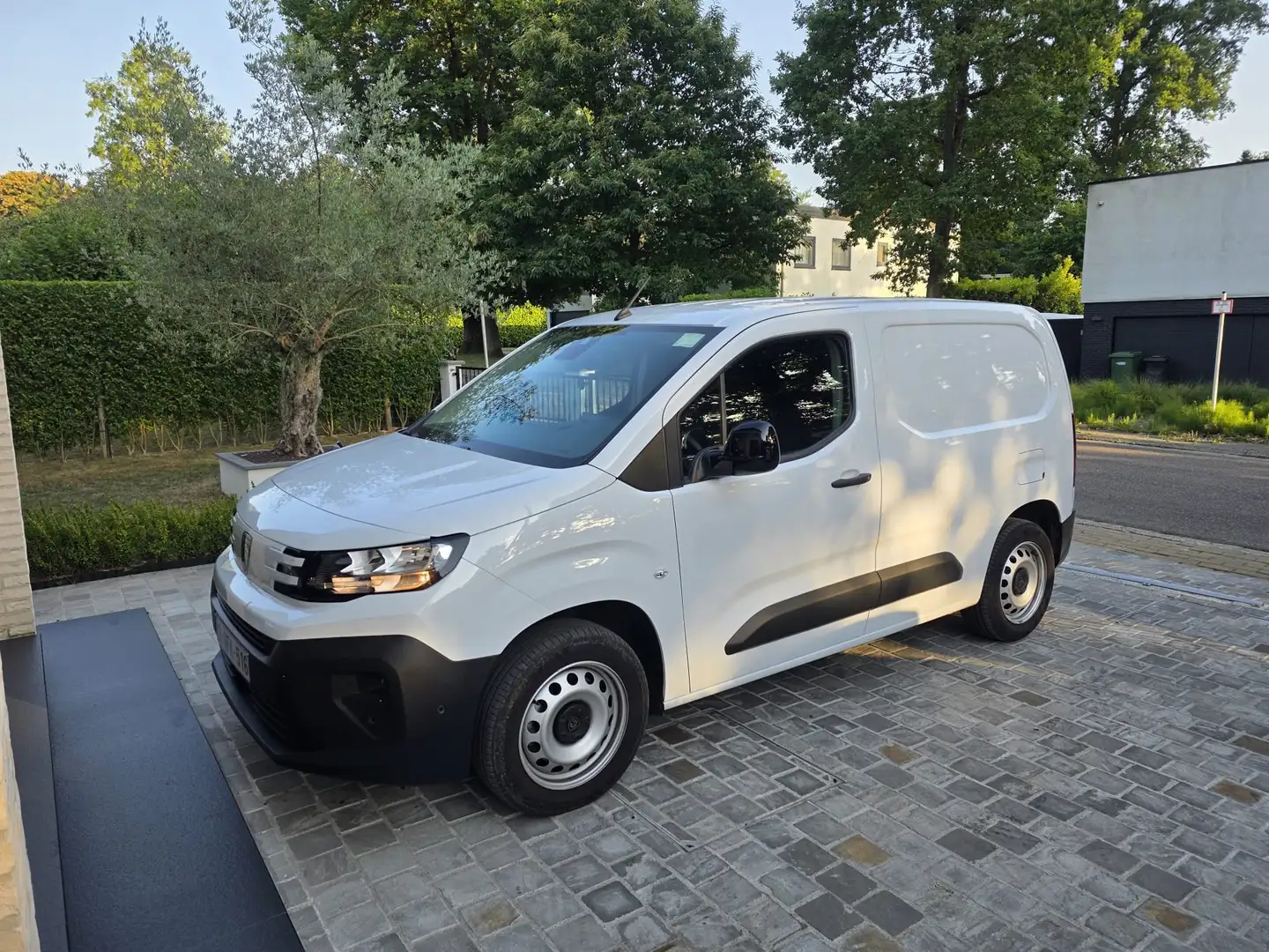 Peugeot Partner 1.5 BlueHDi L1 STD Heavy Grip S/S(EU6.2) 3 places Zwart - 2