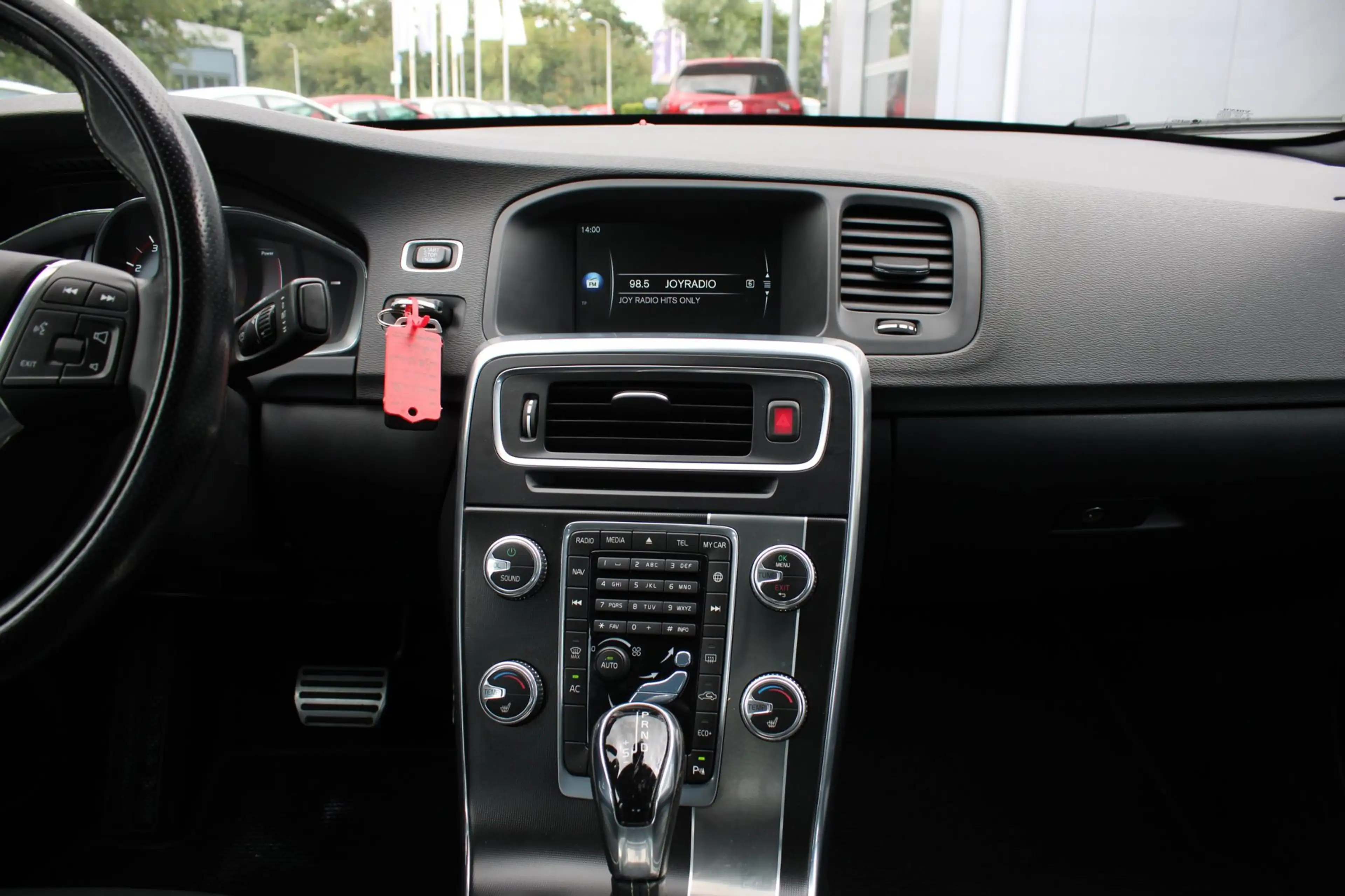 Volvo S60 2.0 T5 R-Design Automaat 245pk Clima/Cruise/Stoelv — photo 27