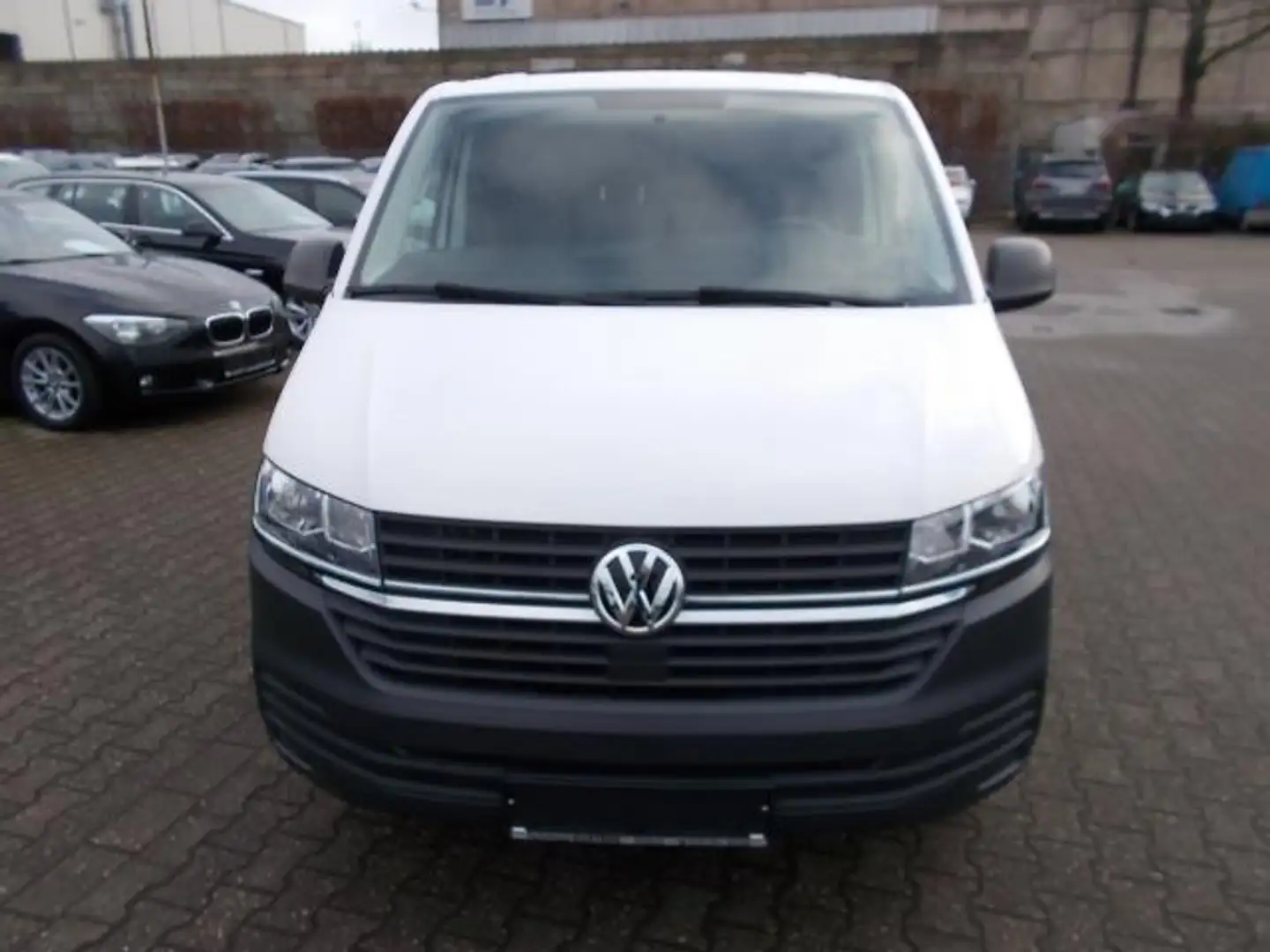 Volkswagen T6.1 Transporter Frischdienstausbau, SHZ, PDC, Klima Blanc - 2