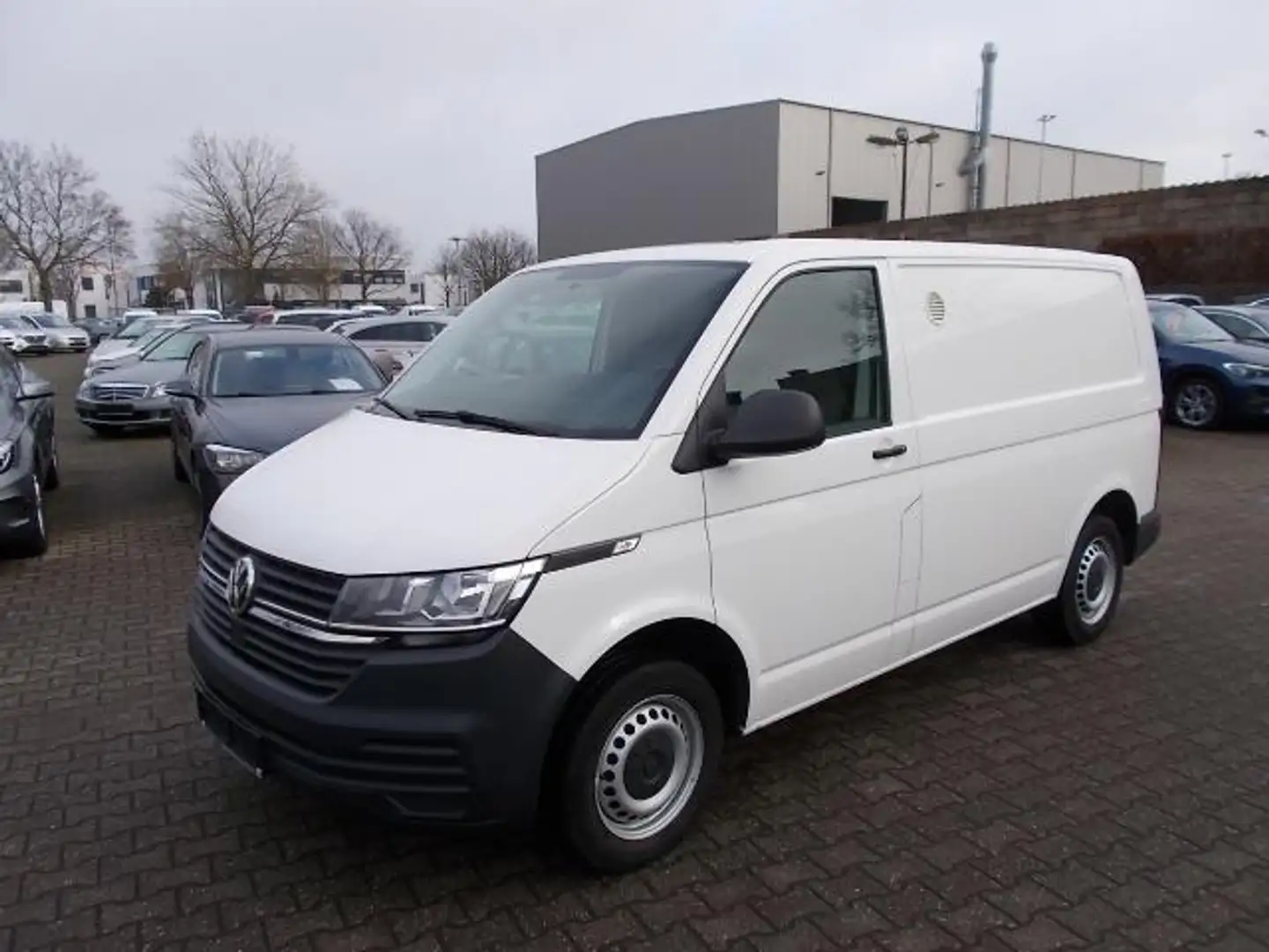 Volkswagen T6.1 Transporter Frischdienstausbau, SHZ, PDC, Klima Blanc - 1