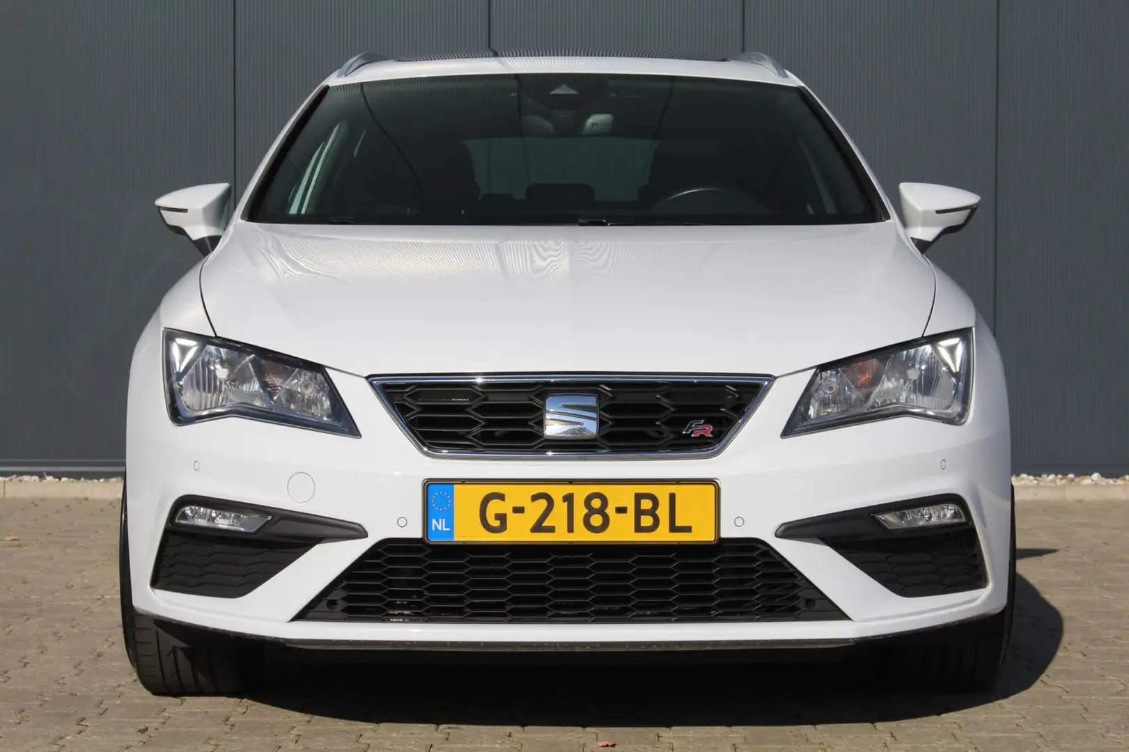 SEAT Leon ST 1.5 TGI FR Business Intense | Schuif/Kanteldak Weiß - 2