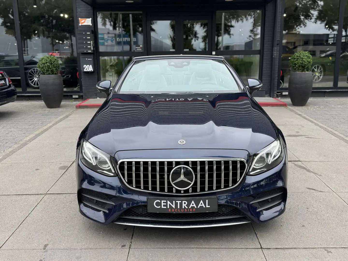 Mercedes-Benz E 400 Cabrio 4MATIC AMG Burmester|Memory|Luchtvering|333 Albastru - 2