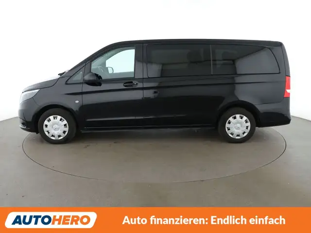 Mercedes-Benz Vito view 3