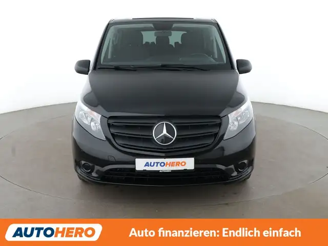 Mercedes-Benz Vito view 9