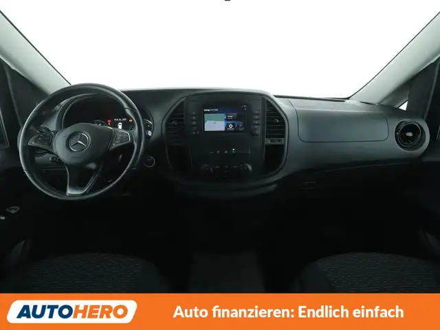 Mercedes-Benz Vito view 12