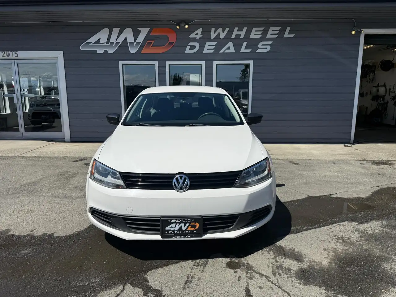 Volkswagen Jetta снимка Volkswagen Jetta