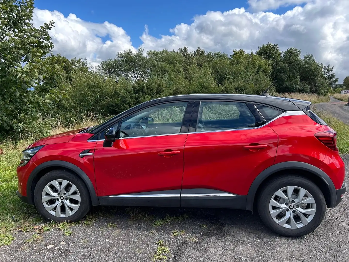 Renault Captur Intens TCe 140 EDC - 2