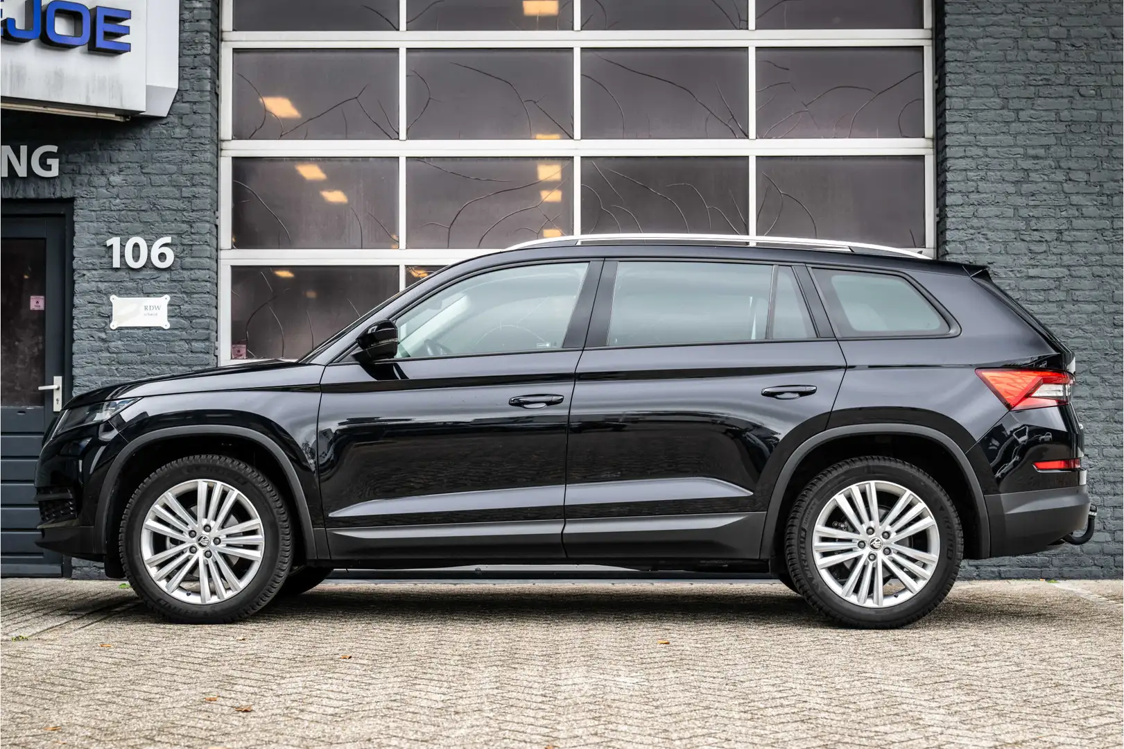 Skoda Kodiaq 1.5 TSI Business Edition, Trekhaak, Cruisecontrol, Noir - 2