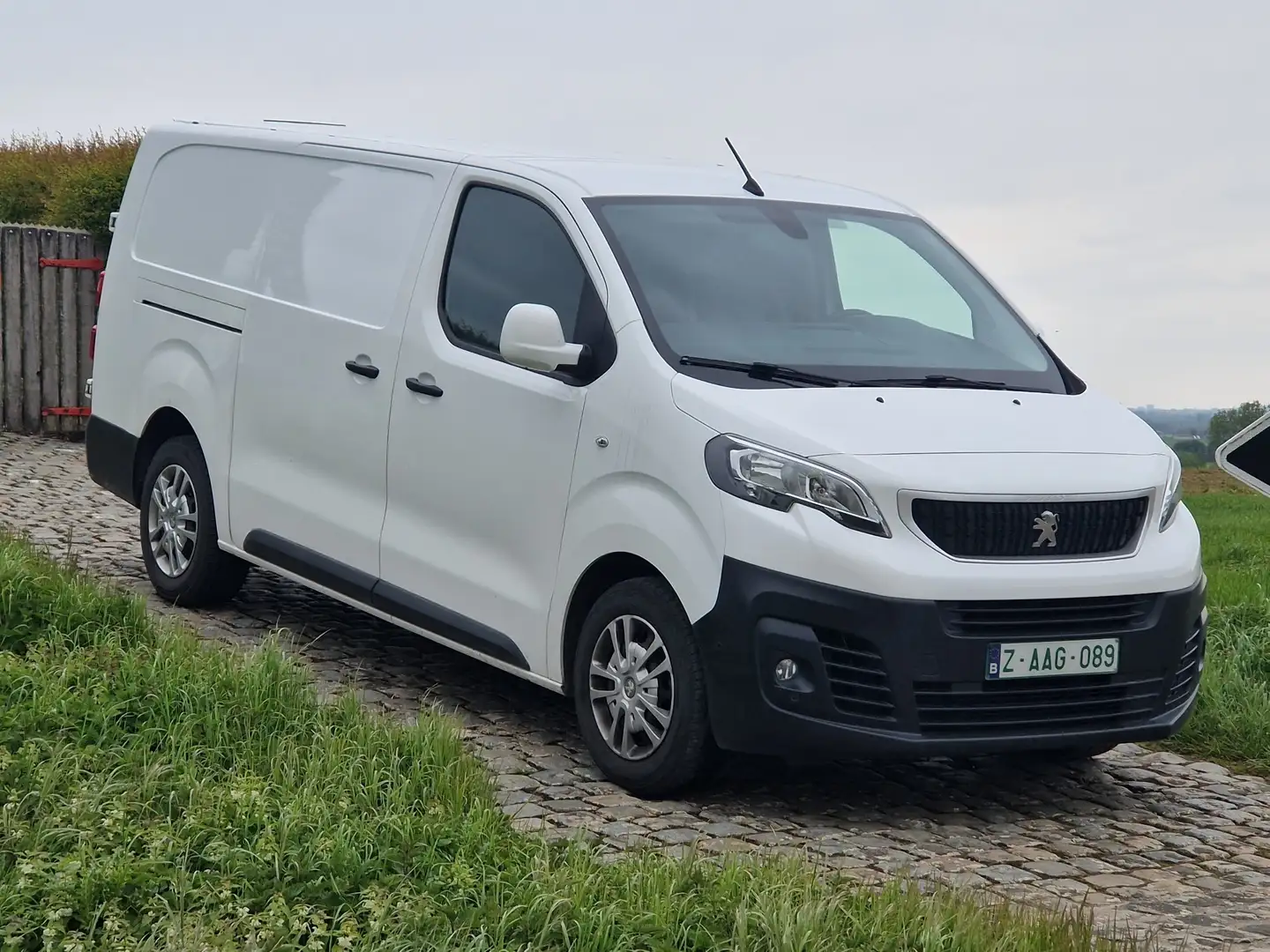 Peugeot Expert L2H1 Premium Service Edition/navi/camera Wit - 1