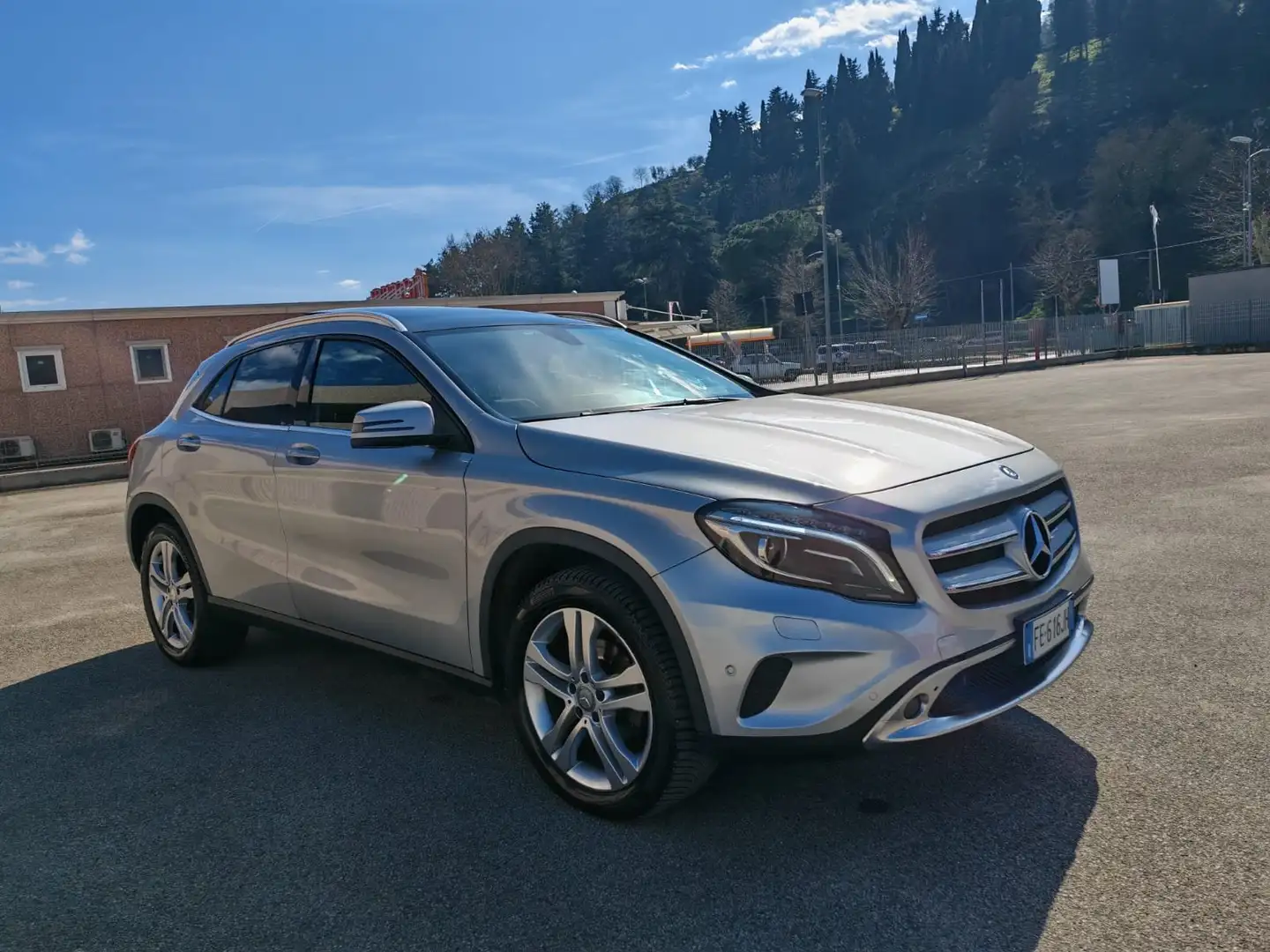 Mercedes-Benz GLA 200 GLA 200 d (cdi) Enduro 4matic auto Argent - 2