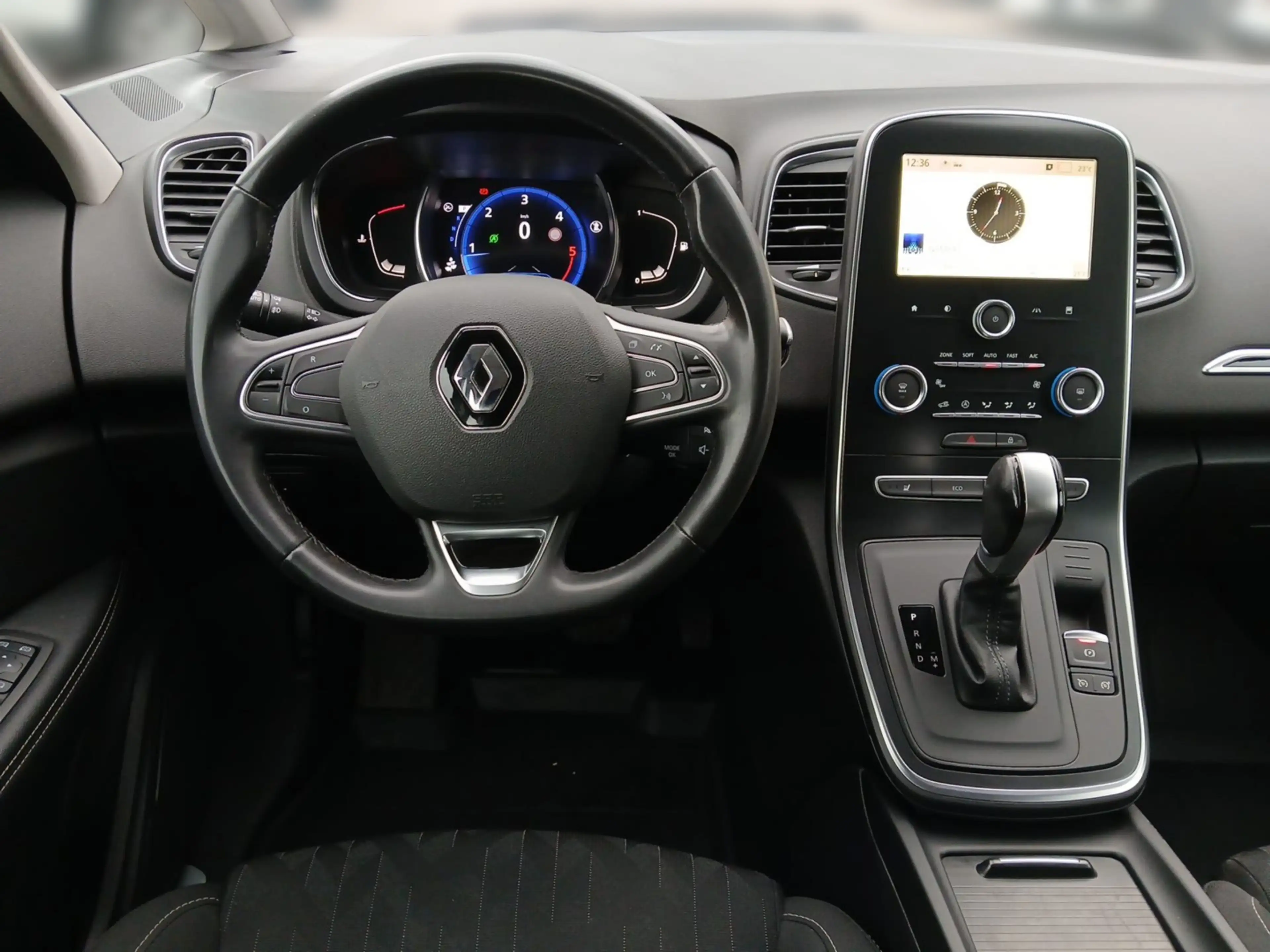 Renault Scenic SCENIC Limited Blue dCi 120 EDC — photo 6