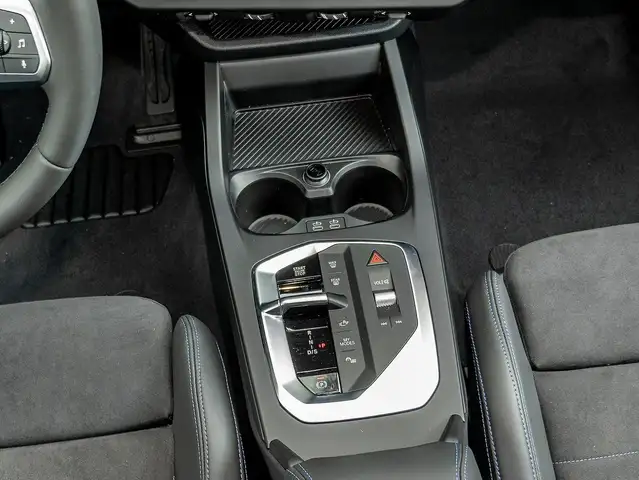 BMW 1 Series view 7