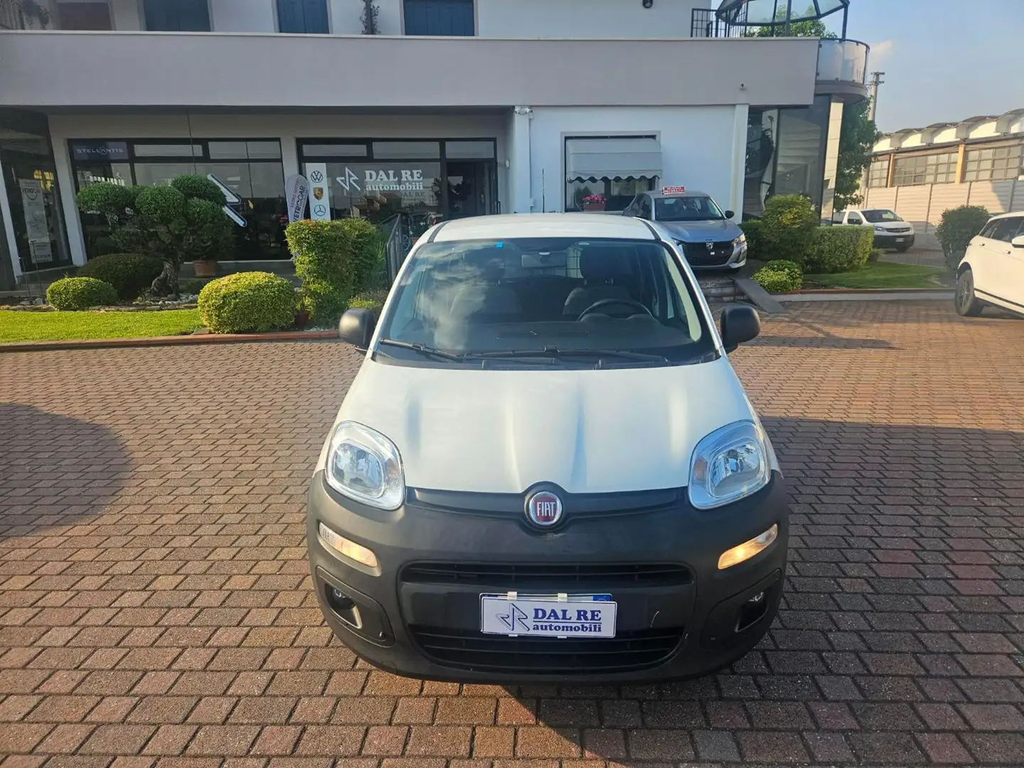 Fiat Panda 1.0 Hybrid Van 2 posti Bianco - 1