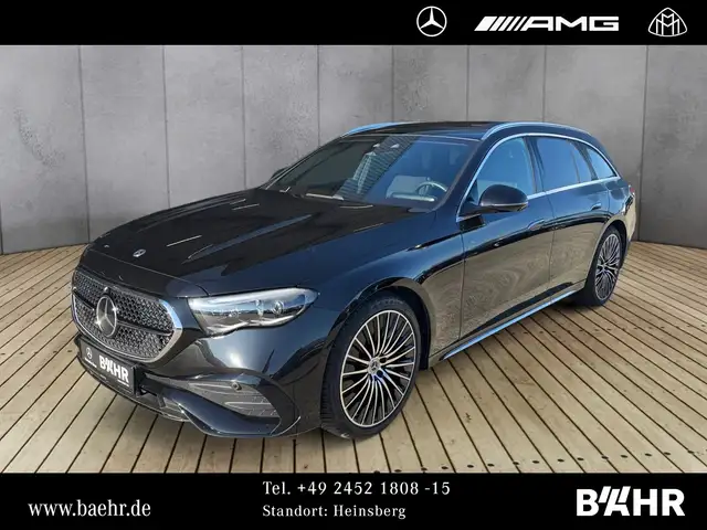 Mercedes-Benz 220 main image