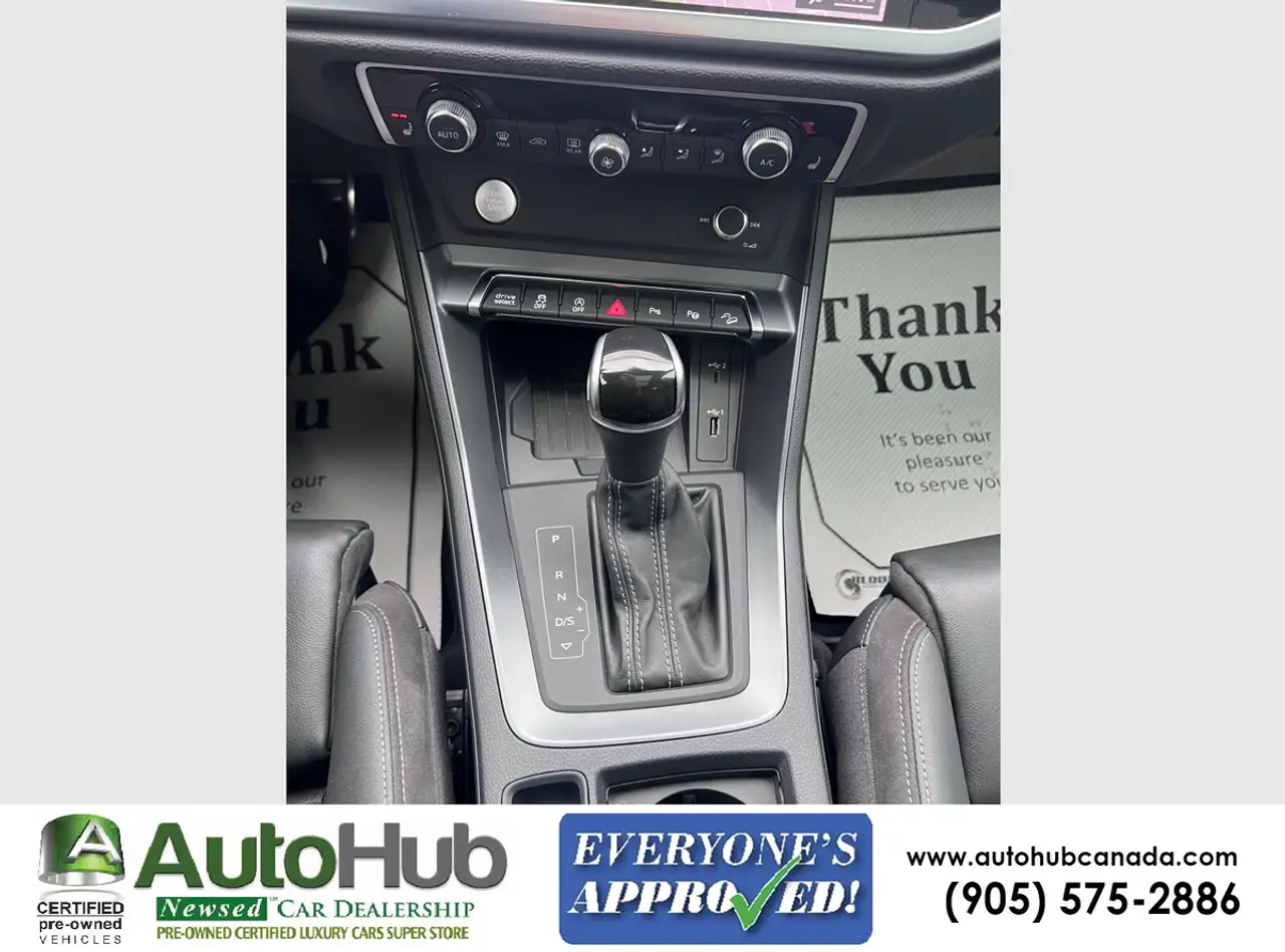 Audi Q3 снимка Audi Q3