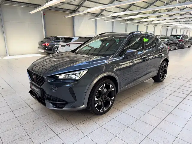 Cupra Formentor view 3