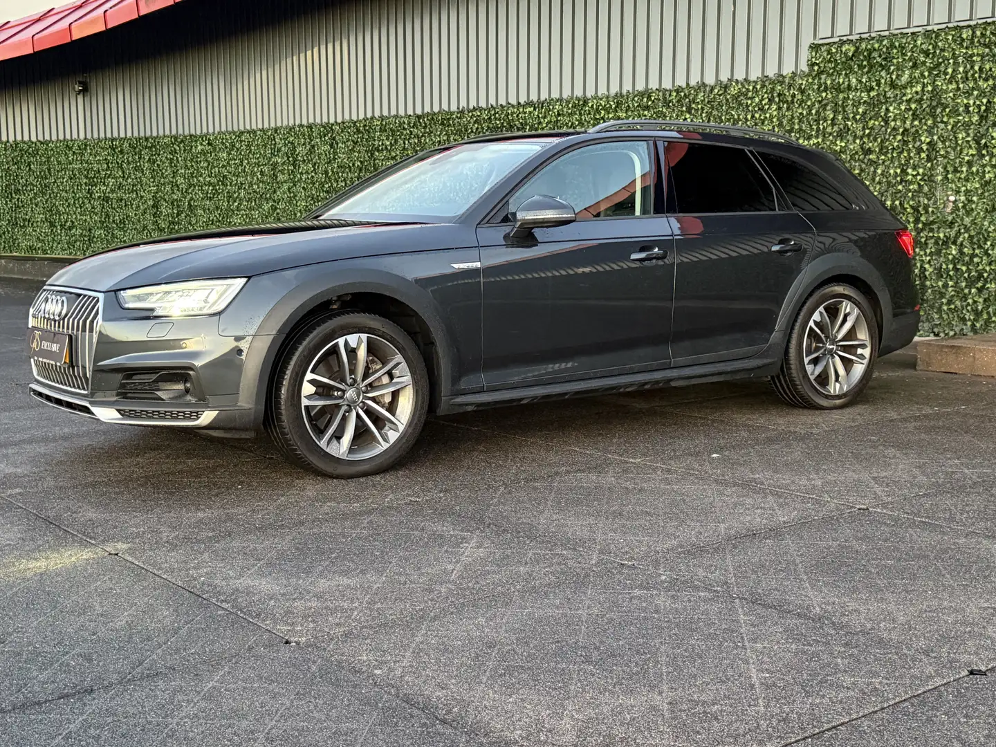 Audi A4 allroad 45 TFSI Manhattan grijs Grijs - 2