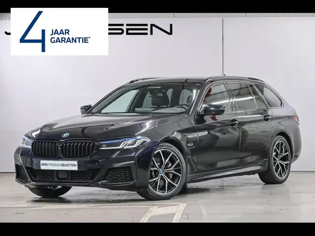 2022 BMW 5 Series in Blue for sale