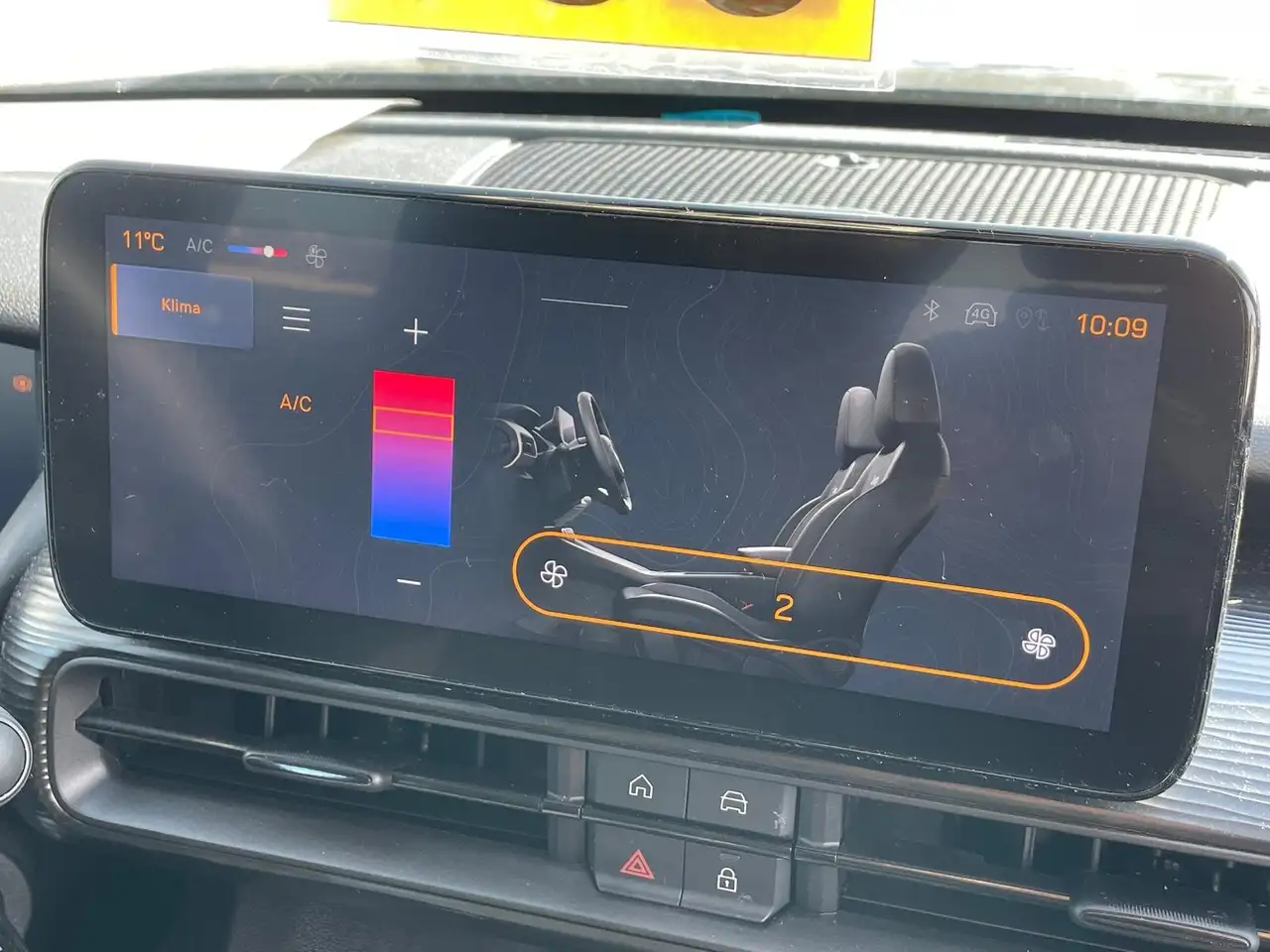 Jeep Avenger Longitude GSE T3 *LED*CARPLAY*PDC*DAB* 12