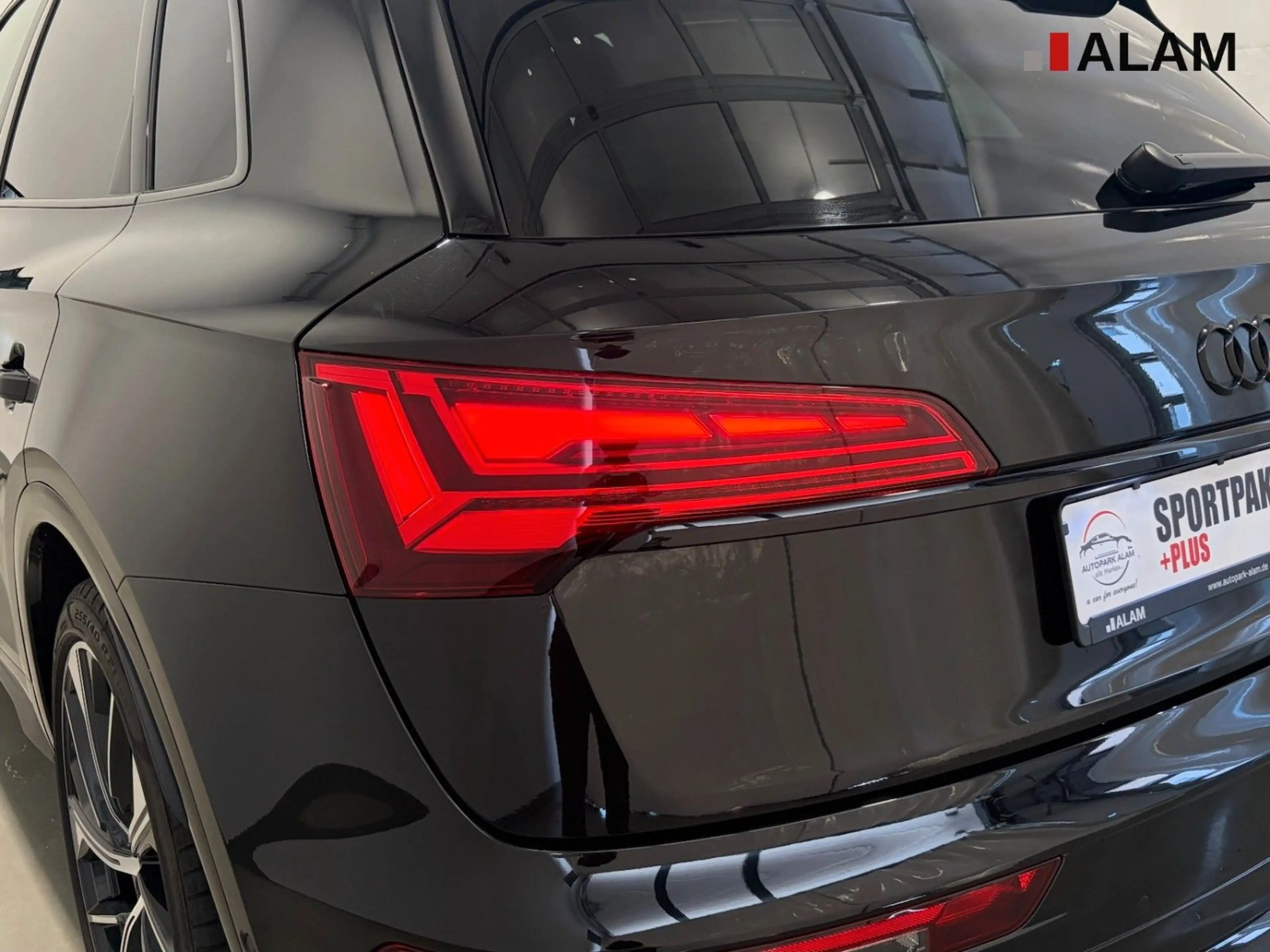 Audi SQ5 3,0 TDI quattro Tiptronic ACC HUD Lane Pano — photo 10