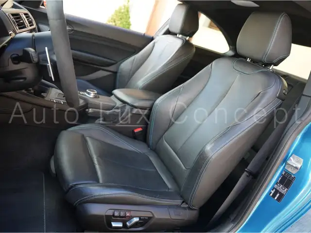BMW M2 view 7
