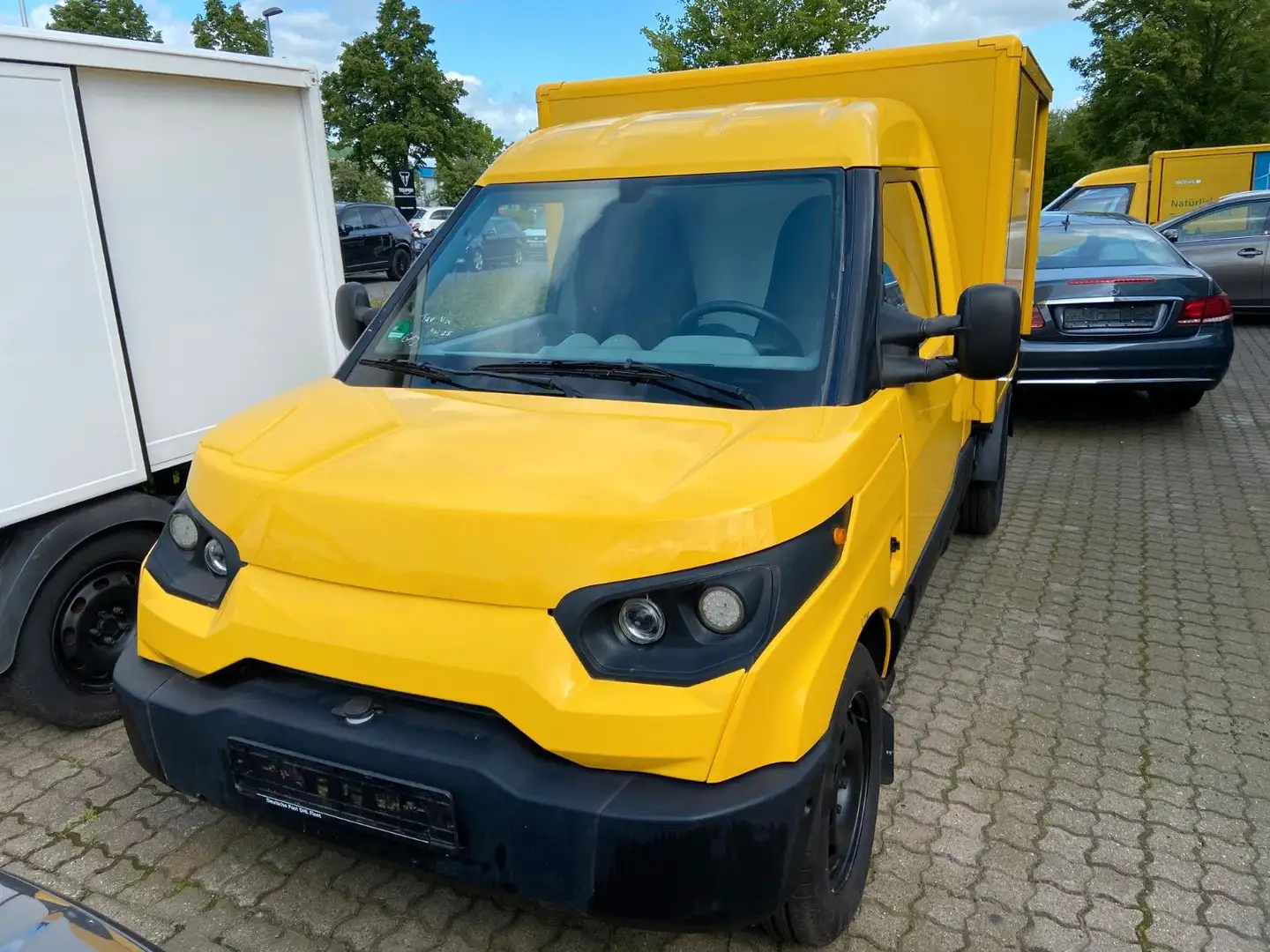 StreetScooter B14 Amarillo - 1