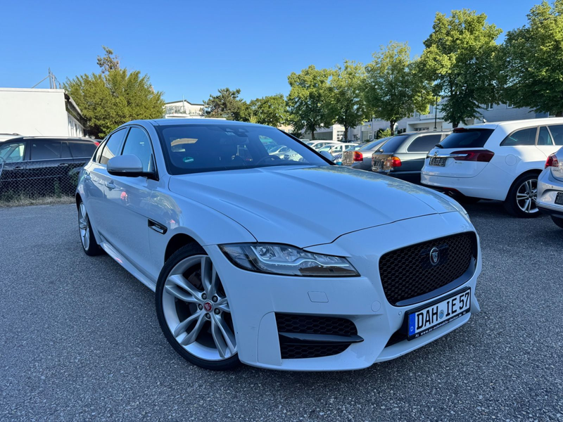 Jaguar XF 30d 300PS R-Sport Automatik*Lück.Scheckheft*V — photo 4