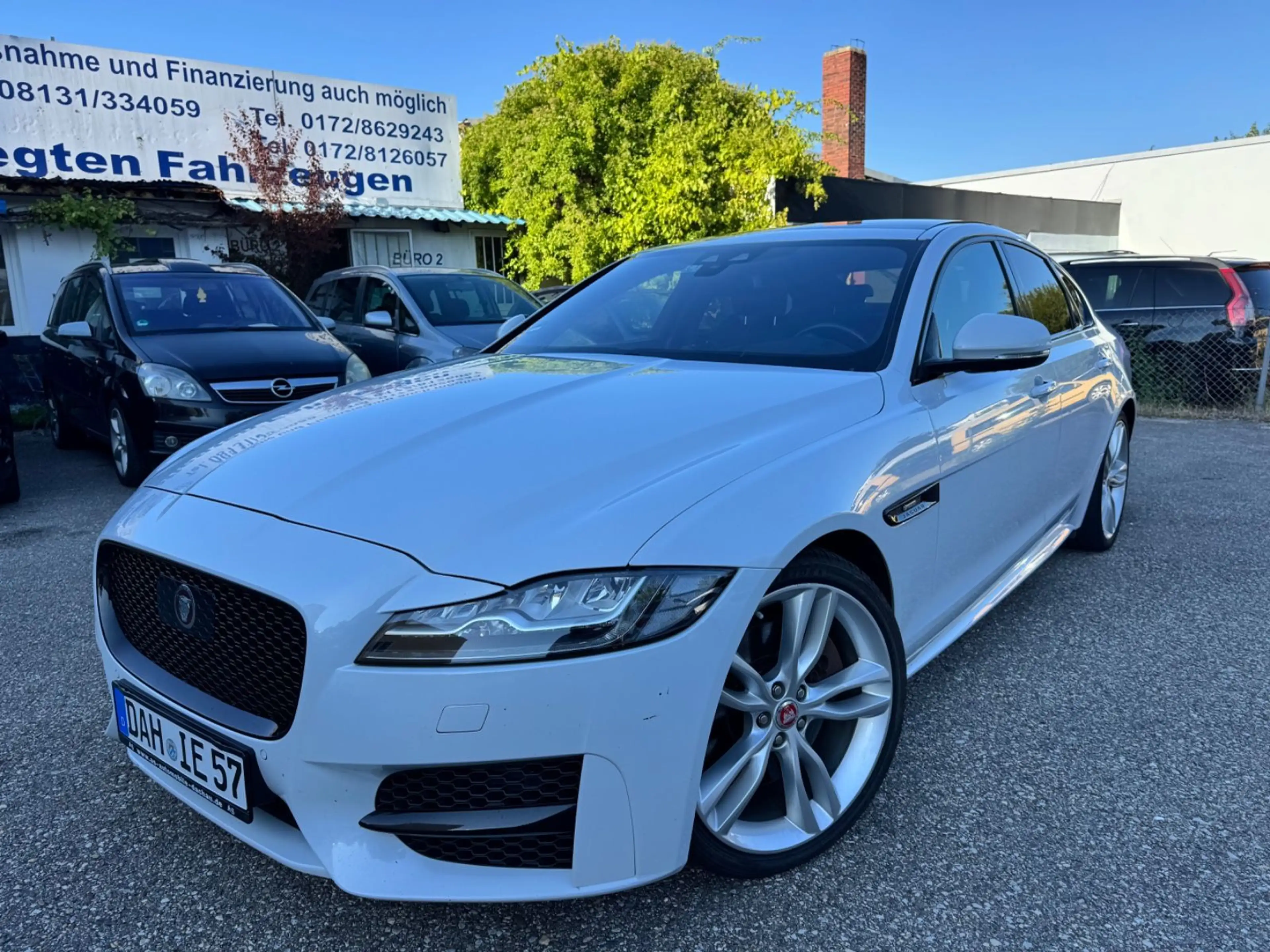 Jaguar XF 30d 300PS R-Sport Automatik*Lück.Scheckheft*V