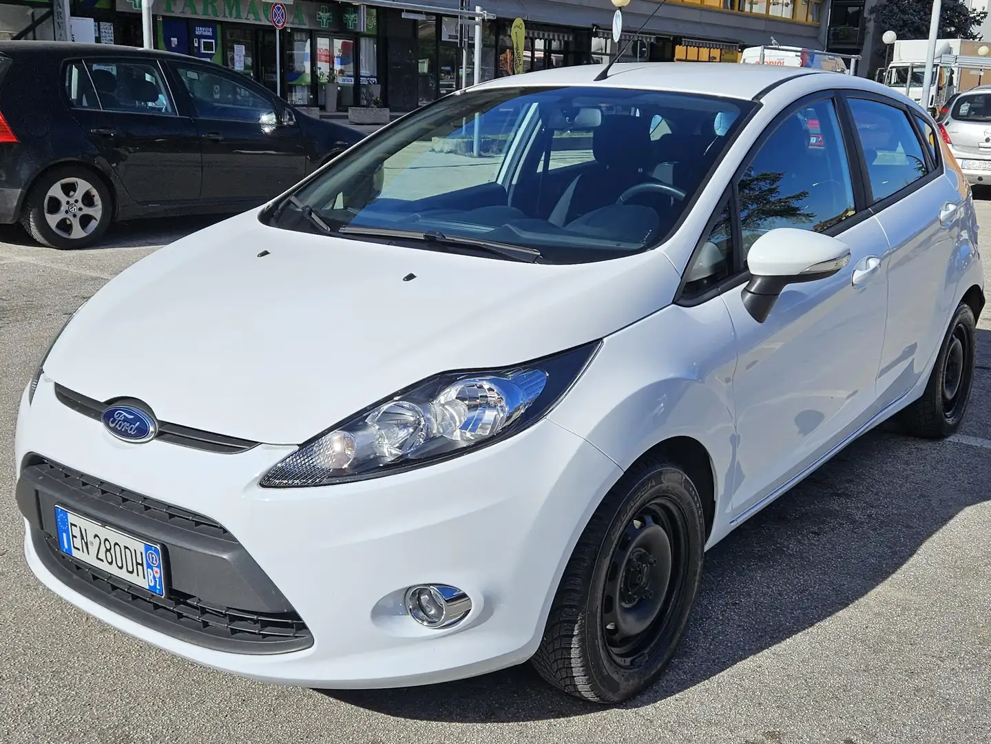 Ford Fiesta 1.4 tdci 5 porte 70cv km 113.000 Weiß - 1