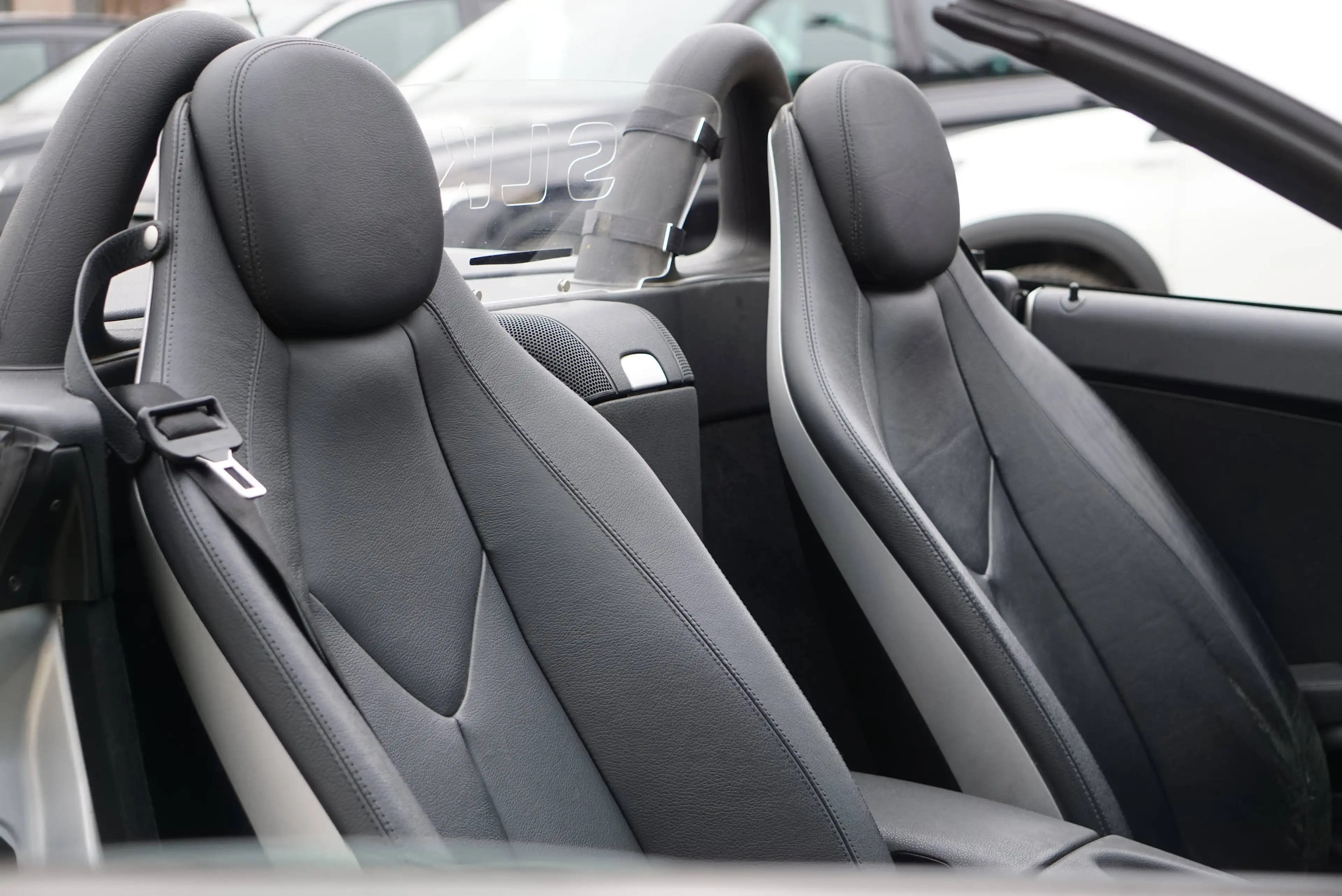 Mercedes-Benz SLK 200 Kompressor BOITE-AUTO CARNET XENON GARANTIE 1AN — photo 11