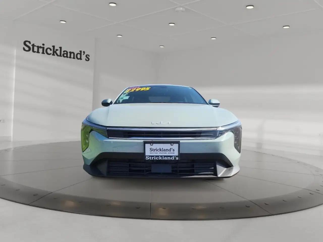 Kia K4 снимка Kia K4