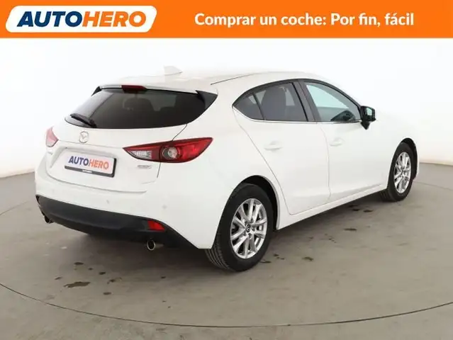 Mazda Mazda3 view 6