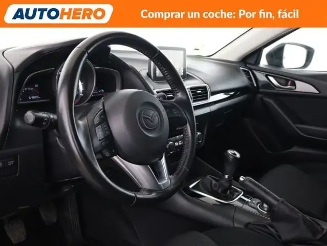 Mazda Mazda3 view 12