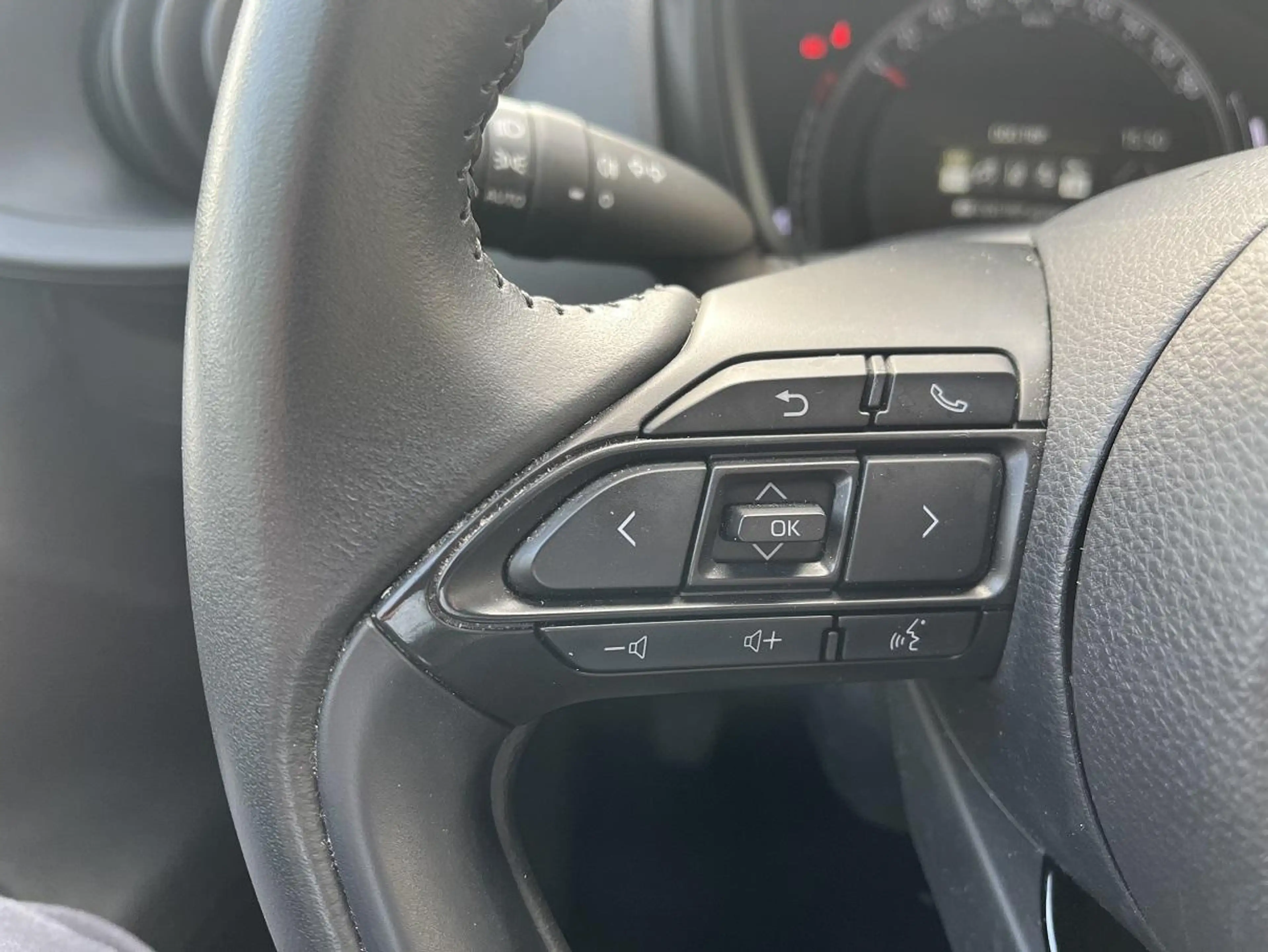 Toyota Aygo X 1.0 VVT-i MT Play | NL-Auto | Apple Carplay | Came — photo 14