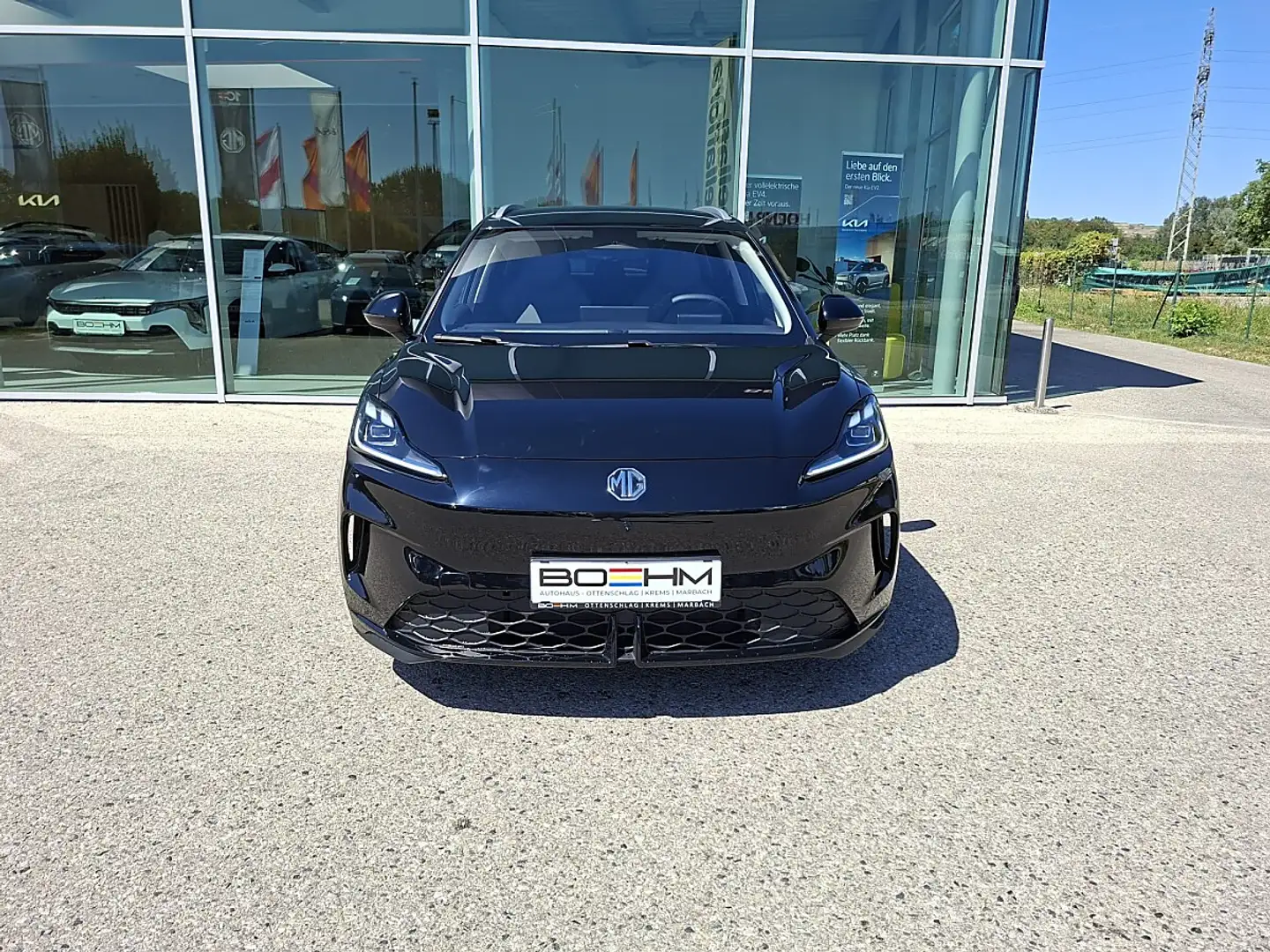 MG MG4 EV Urban 54 kWh Luxury Schwarz - 2
