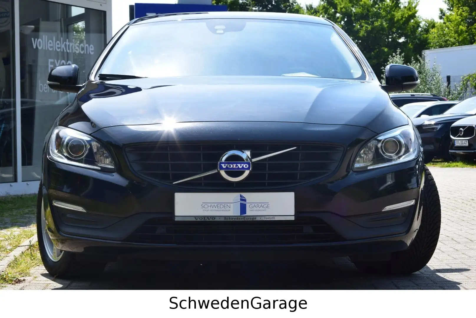 Volvo S60 Lim. Linje Business Geartronic Schwarz - 1