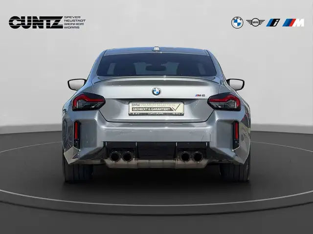 BMW M2 view 7