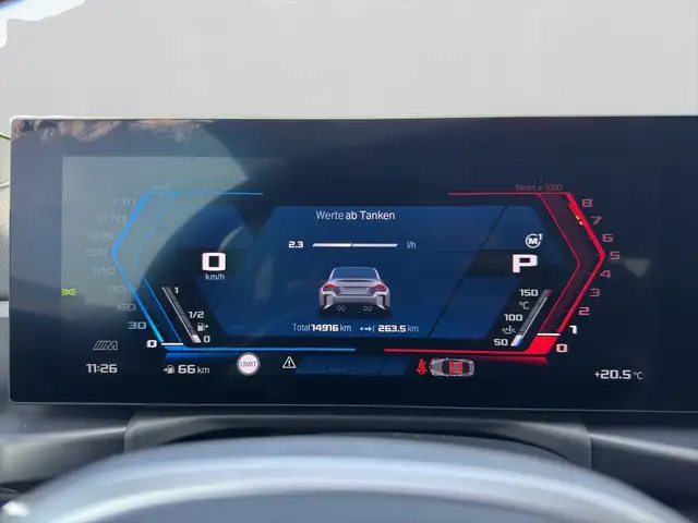 BMW M2 view 26