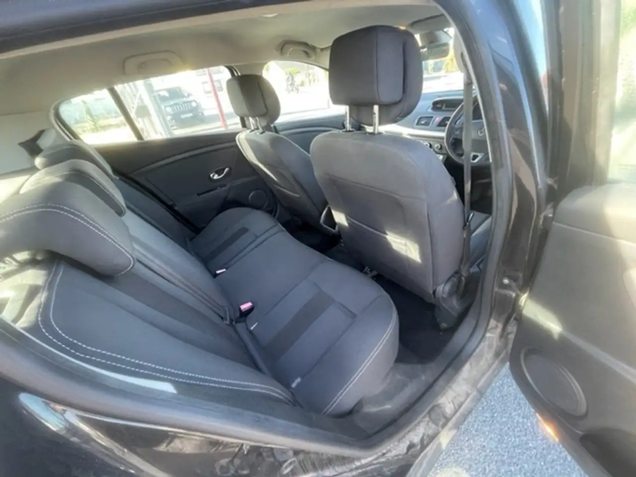 Renault Megane Coupé — photo 4
