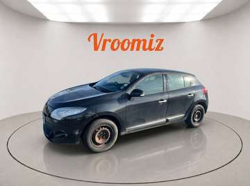 1.6 110 cv essence voiture anglaise