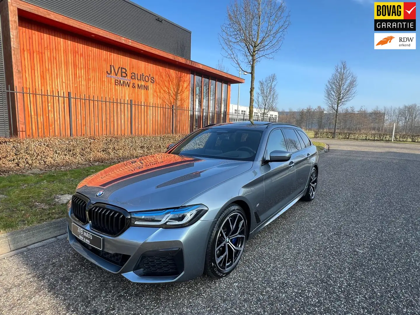 BMW 540 5-serie Touring 540i xDrive M-sport, M-stoel, pano Срібний - 1