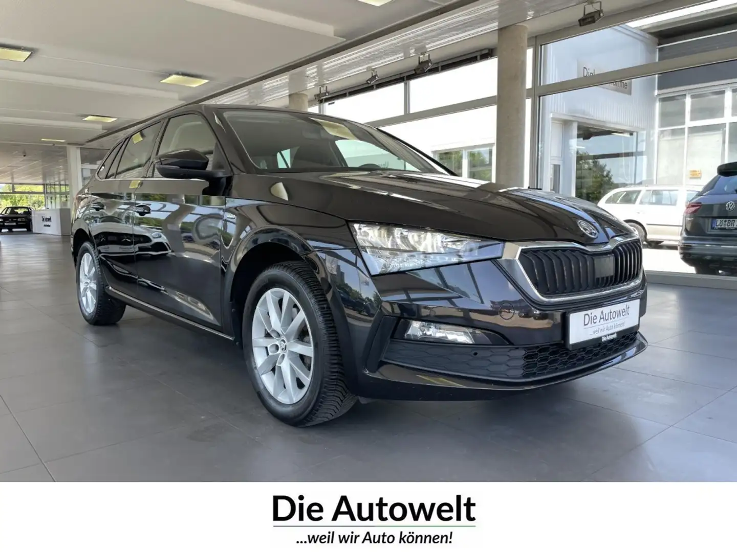 Skoda Scala Ambition 1,0 TSI PDC KLIMA LM SHZ GRA ZV Klima Schwarz - 1