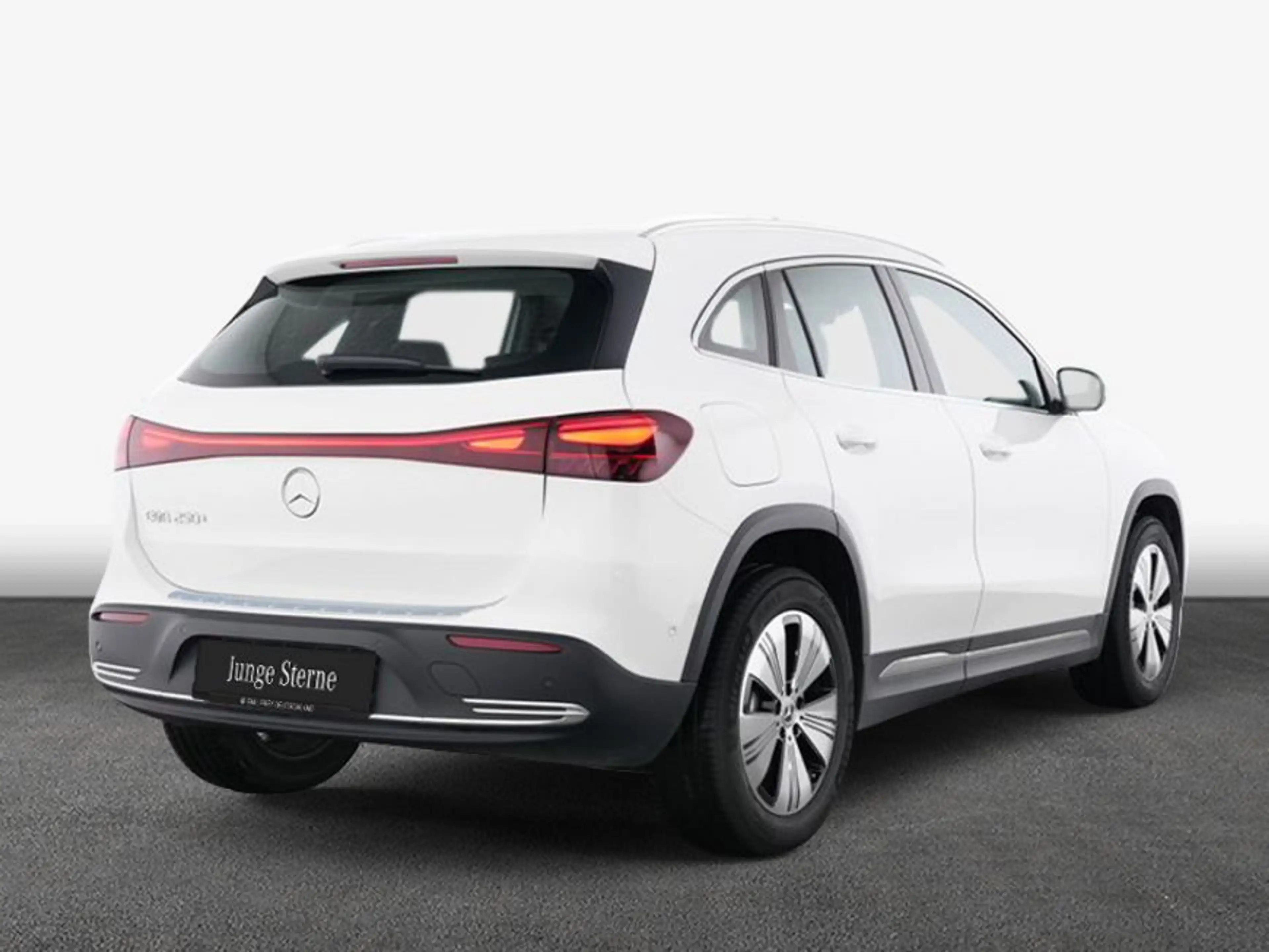 Mercedes-Benz EQA 250 EQA — photo 2