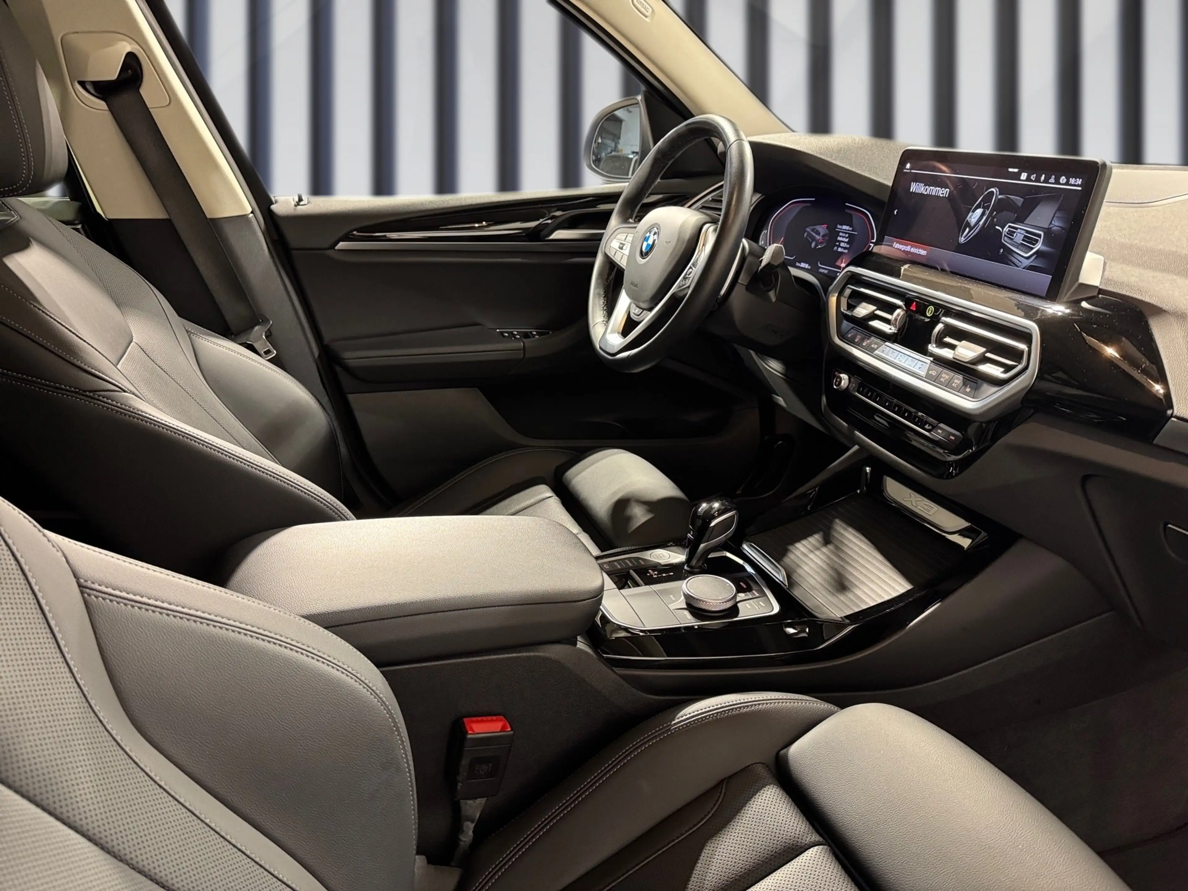 BMW X3 xDrive 20d — photo 14