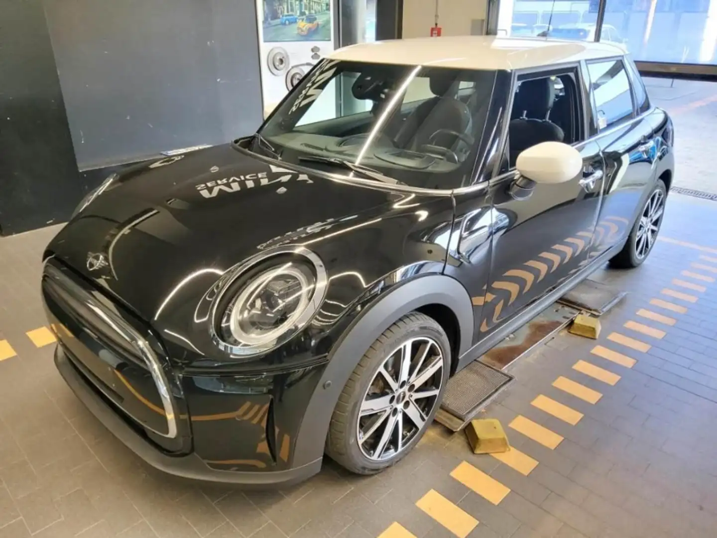 MINI Cooper +SPORTSITZ+LEDER+HUD+NAVI+ACC+LED+HIFI-HK Schwarz - 1