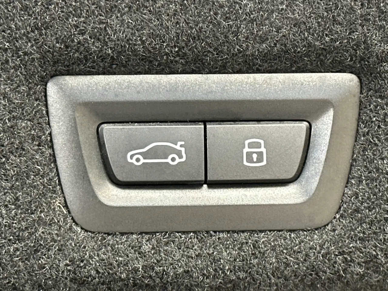 BMW i7 xDrive60 M-Sport Pro NAV+LASER+PANO+HUD+360° 7