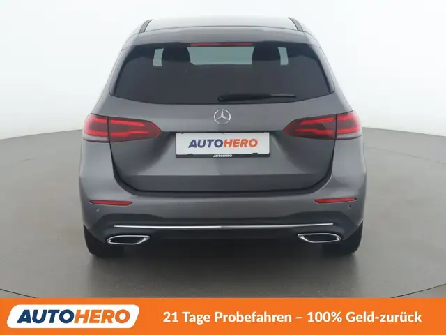 Mercedes-Benz B-Class view 5
