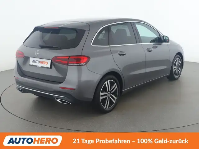 Mercedes-Benz B-Class view 6