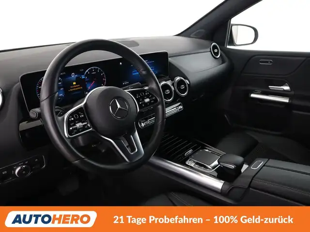 Mercedes-Benz B-Class view 11